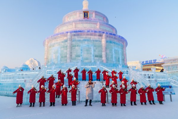 配资宝 将音乐的种子播撒在冰城的土地上——两代小提琴家与哈尔滨的音乐情缘